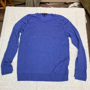 Banana Republic Women’s Periwinkle Blue Crewneck Merino Wool Sweater